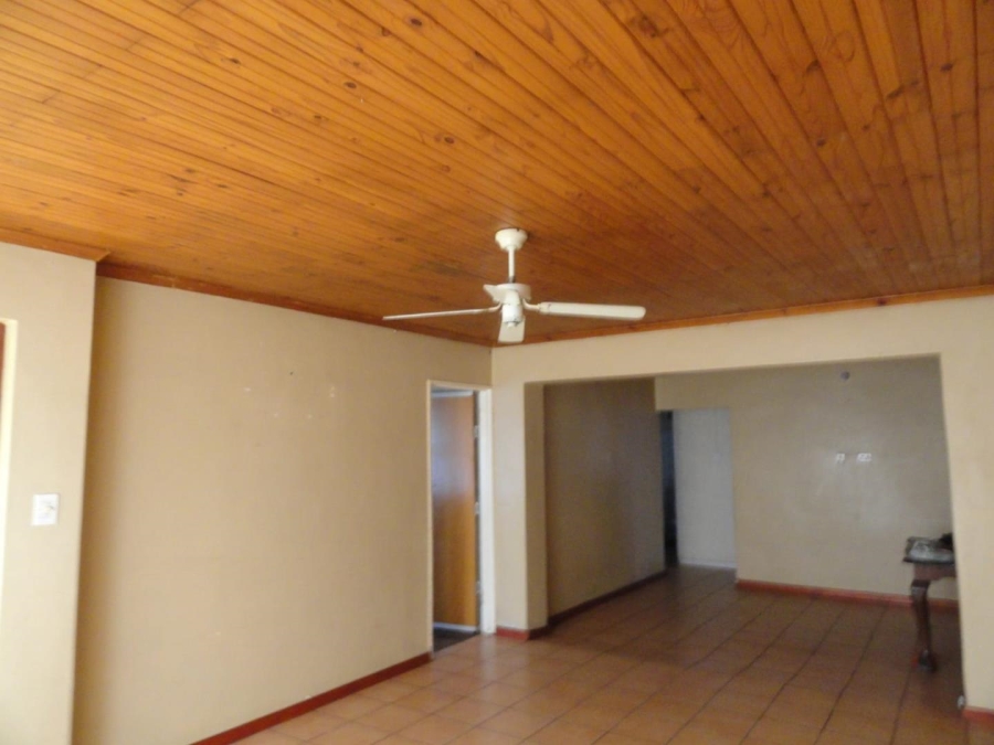 3 Bedroom Property for Sale in Leonsdale Western Cape